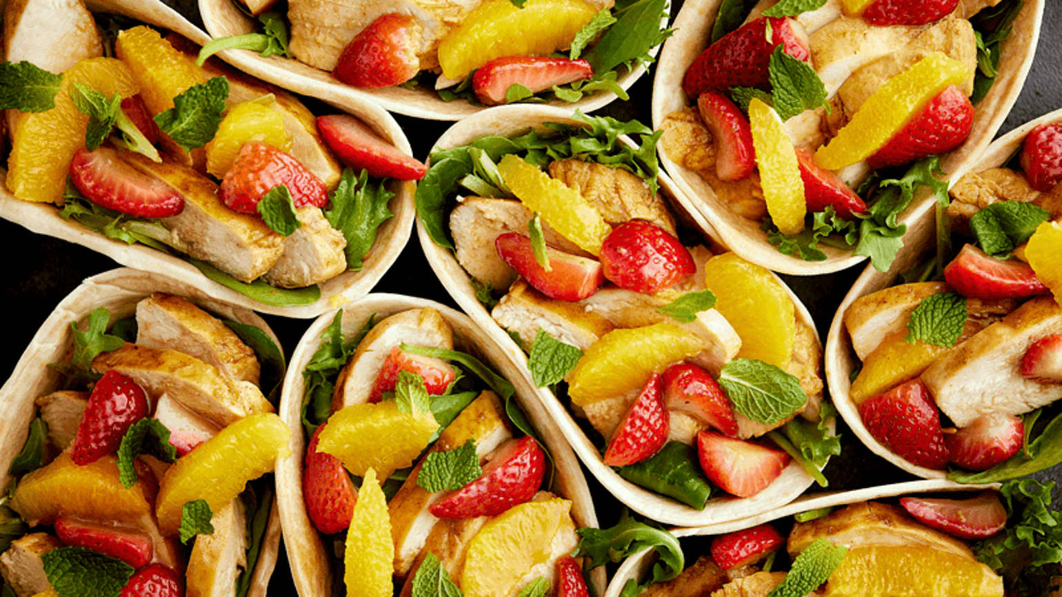 pan fried strawberry & orange sangria chicken taco boats